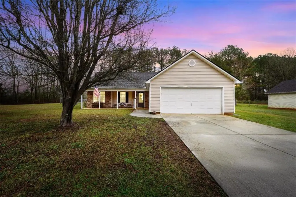 15 Tara Way, Covington, GA 30016 - #1