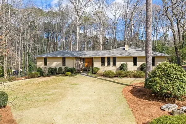 5666 Redcoat Run, Smoke Rise, GA 30087