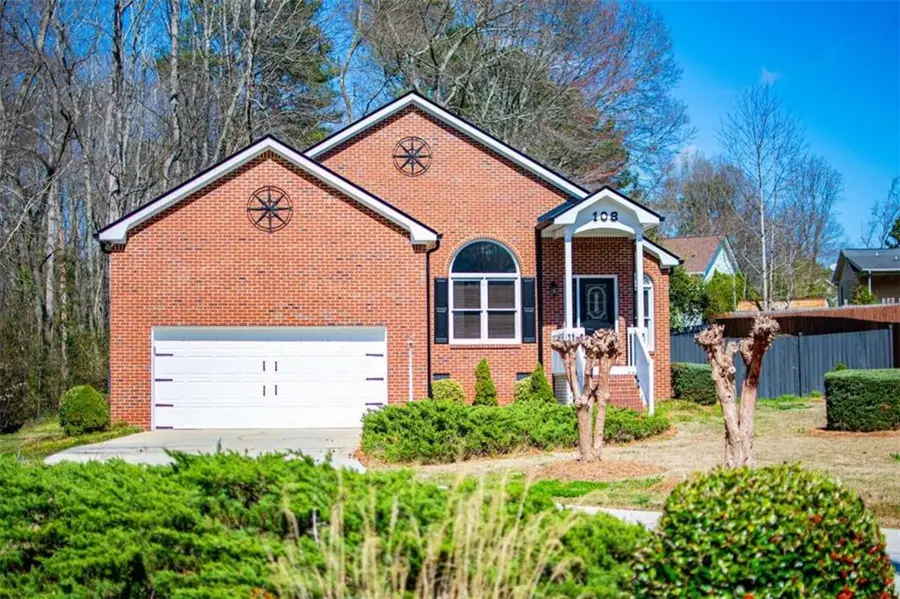 108 Hunter Way, Carrollton, GA 30116 - #2