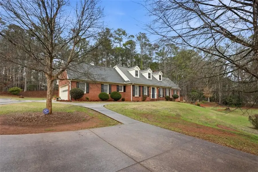 2077 Honey Creek Road, Conyers, GA 30094 - #2