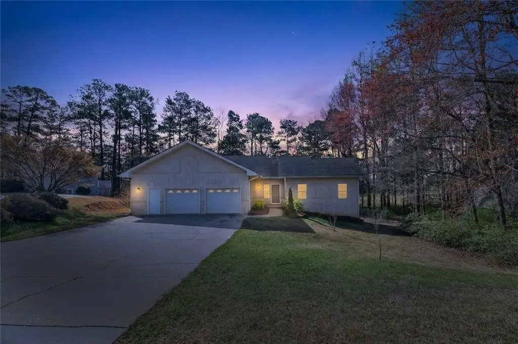 8993 Dornoch Circle, Winston, GA 30187 - #1