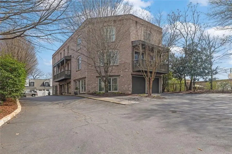 120 Green Oak Drive, Roswell, GA 30075 - #2