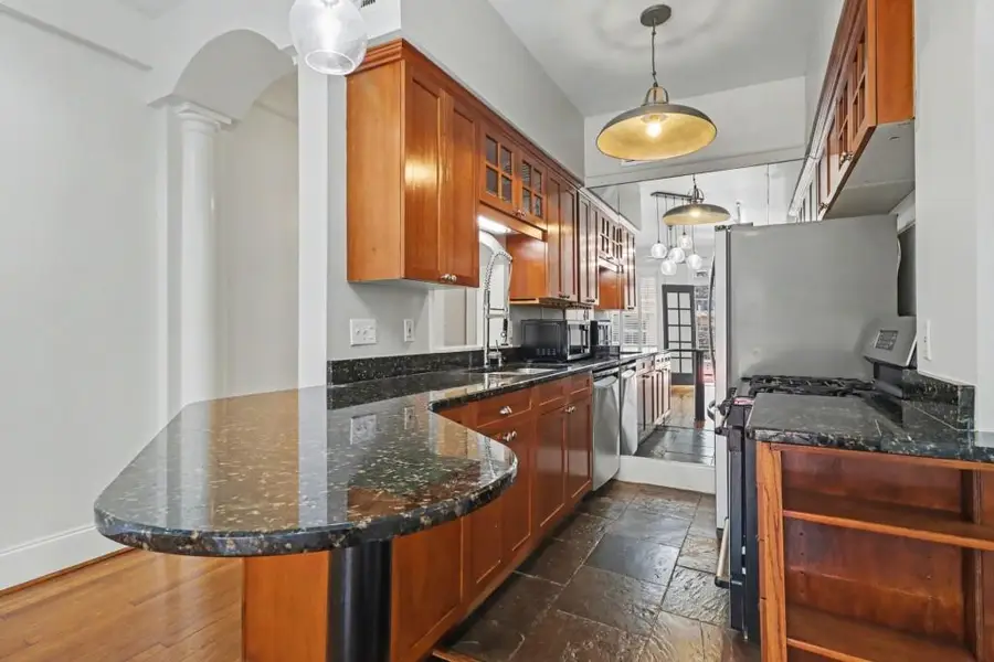 908 Juniper Street Ne #206, Atlanta, GA 30309 - #3