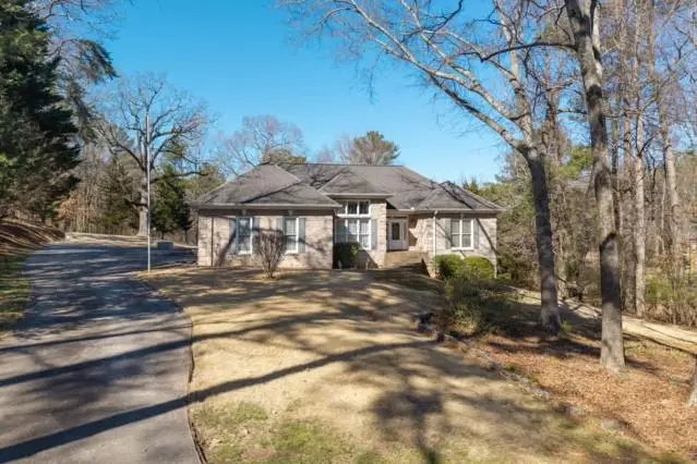 536 Peachtree Road, Hoschton, GA 30548 - #2