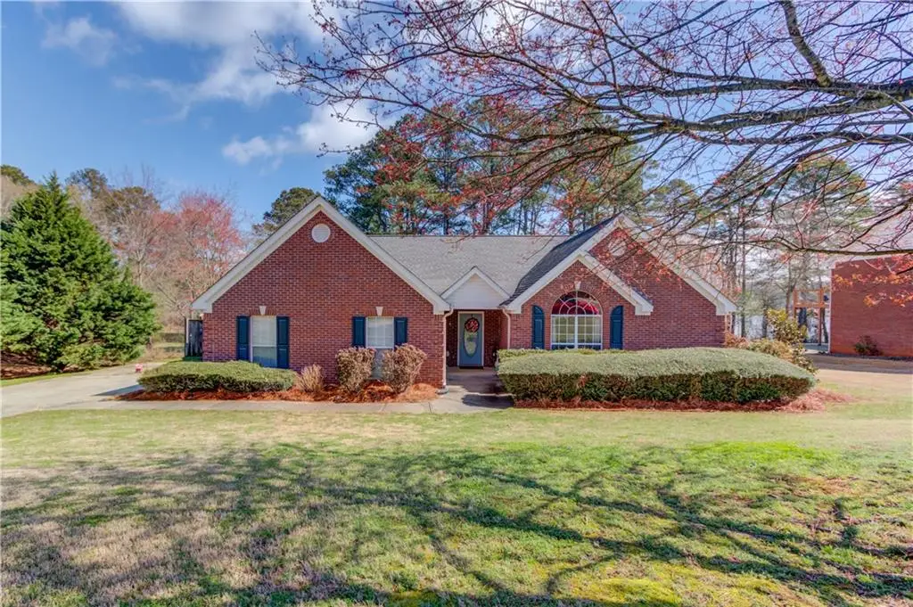 617 Teal Drive, Winder, GA 30680 - #1