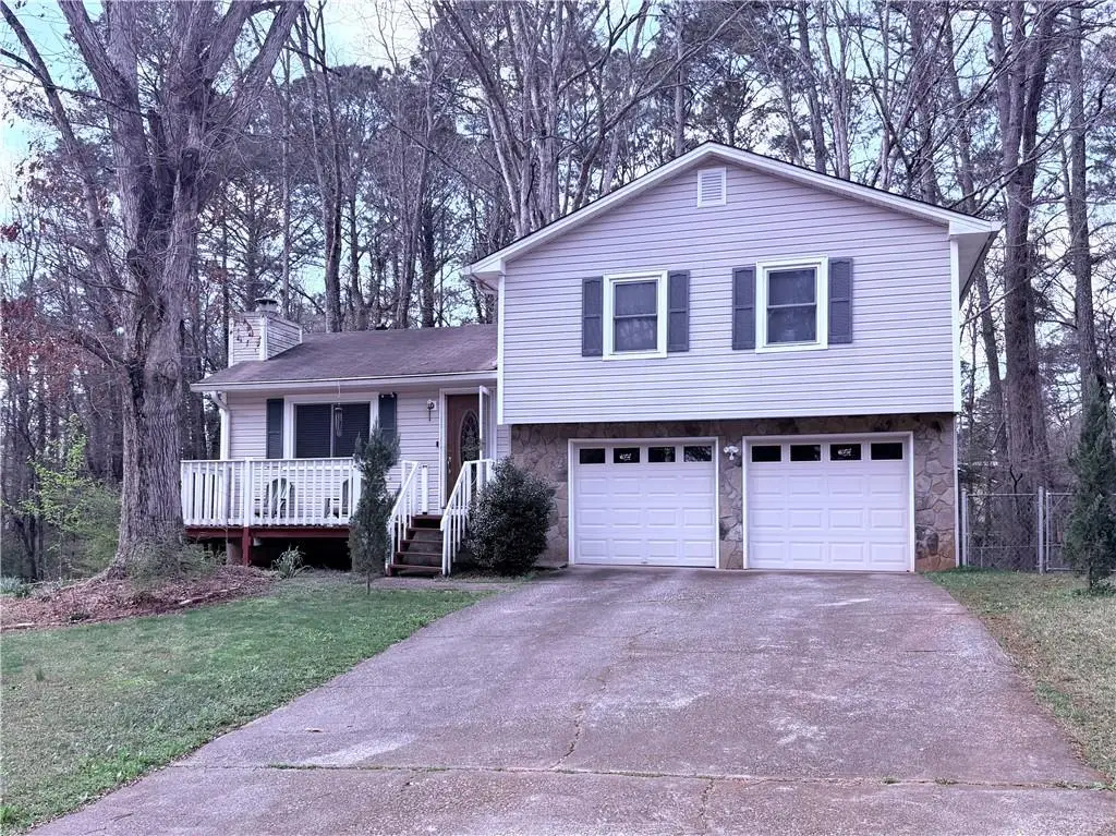 4135 Tanglewood Rd Se, Snellville, GA 30039 - #1