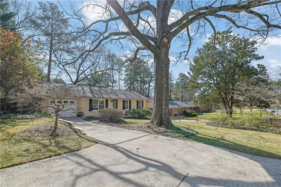 2685 Warwick Circle Ne, Atlanta, GA 30345 - #2