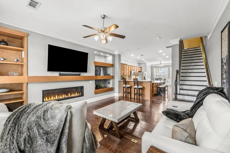 307 Alderwood Lane, Sandy Springs, GA 30328 - #2