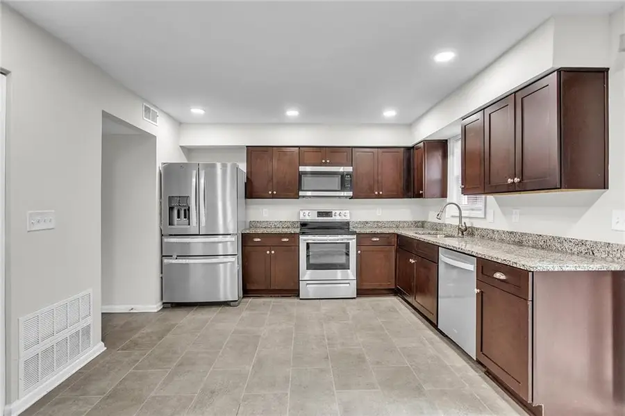 3243 Abbeywood Drive, Decatur, GA 30034 - #2