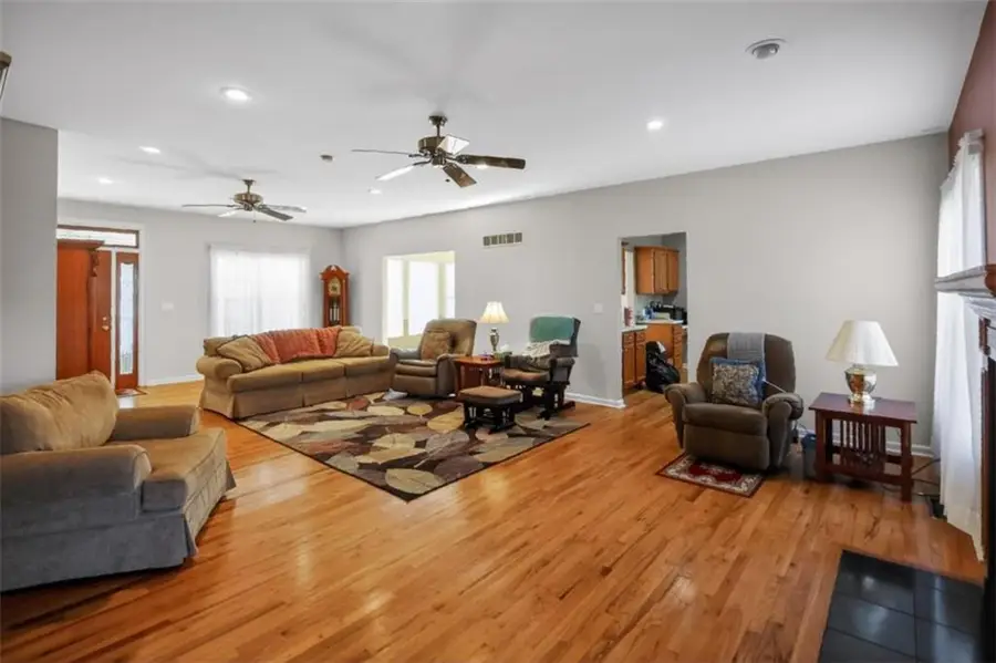 397 Sandhill Hickory Level Road, Carrollton, GA 30116 - #2