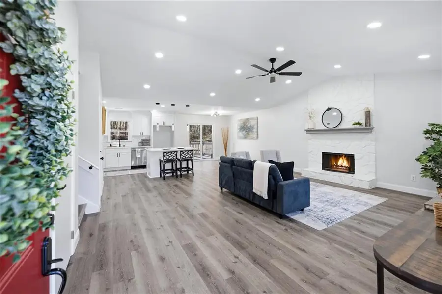 360 Whisper Way, Dacula, GA 30019 - #3