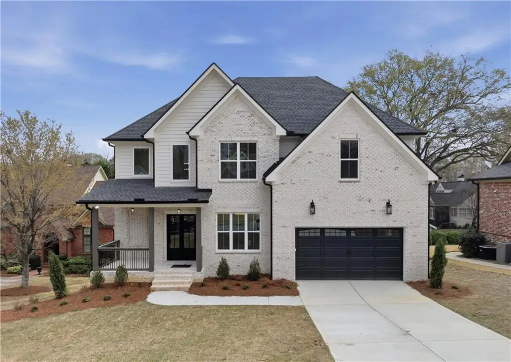 318 Vinings Walk Nw, Gainesville, GA 30501 - #1