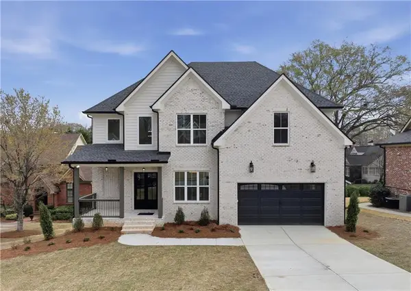 318 Vinings Walk Nw, Gainesville, GA 30501