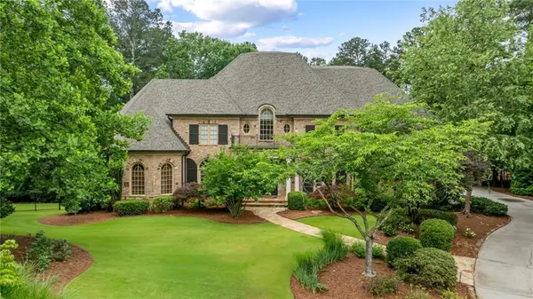 816 Blackfoot Trail, Suwanee, GA 30024