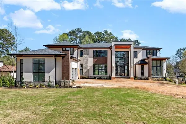 124 Woodlawn Drive Ne, Marietta, GA 30067