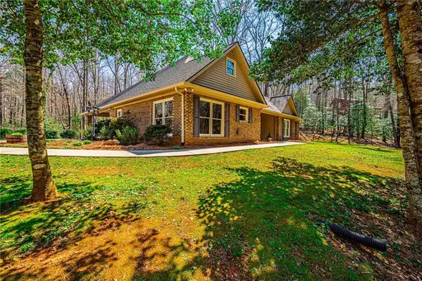 240 Christy Lane, Dahlonega, GA 30533