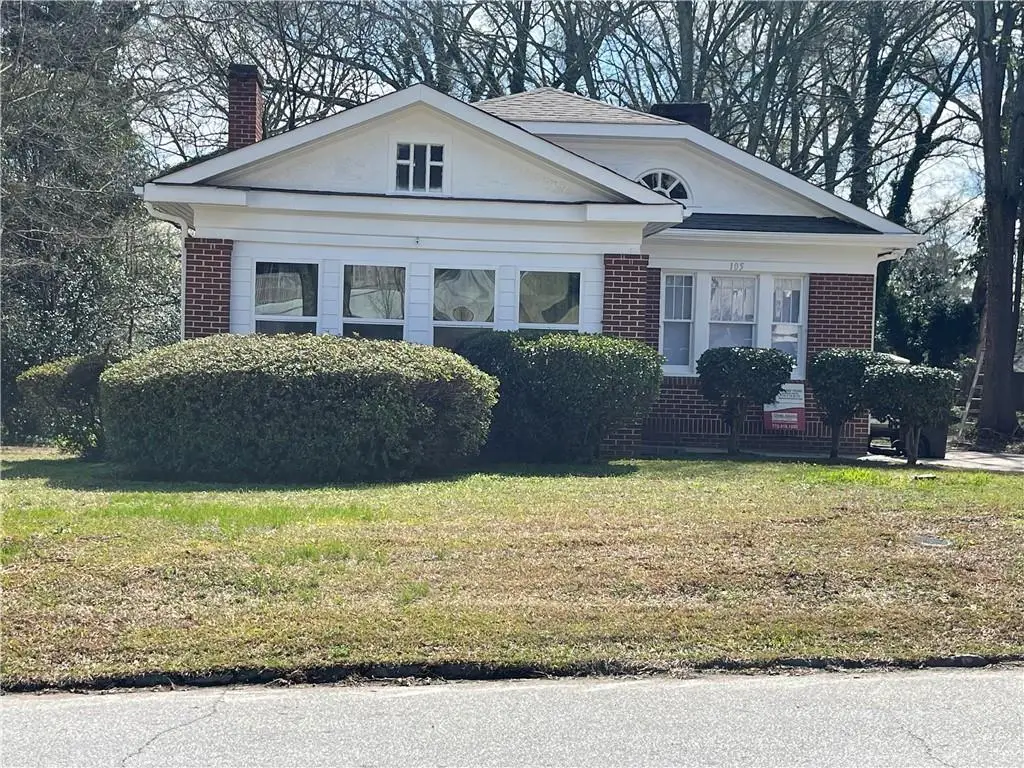 105 Greene Street Ne, Fairburn, GA 30213 - #1