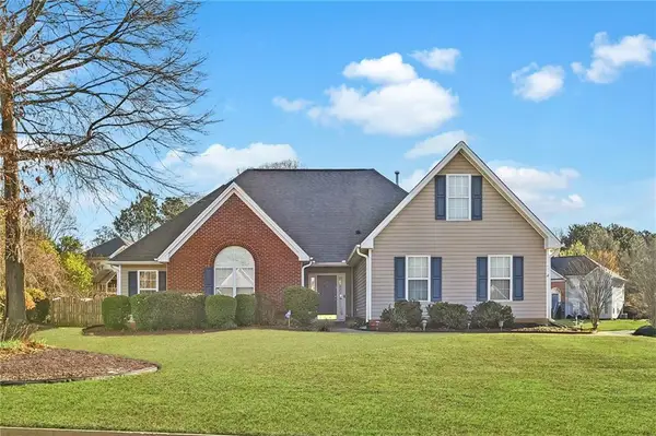 521 Red Tip Court, Loganville, GA 30052