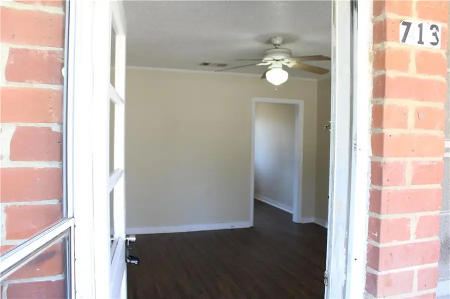 707 N Washington Street, Sylvester, GA 31791 - #3