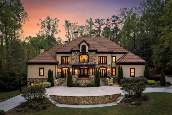 820 Heards Ferry Road, Atlanta, GA 30328