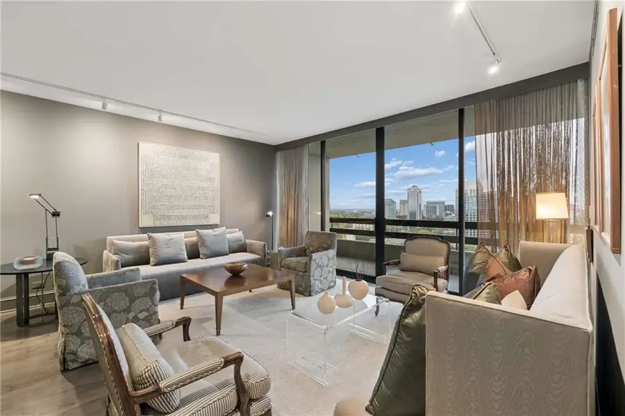 2660 Peachtree Road Nw #28F, Atlanta, GA 30305 - #2