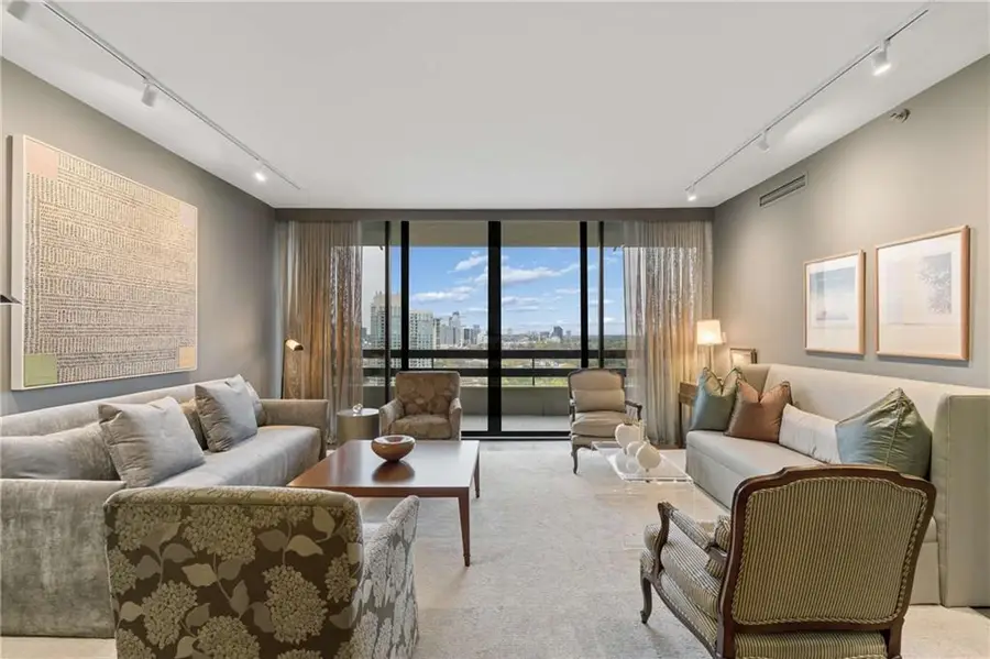 2660 Peachtree Road Nw #28F, Atlanta, GA 30305 - #3