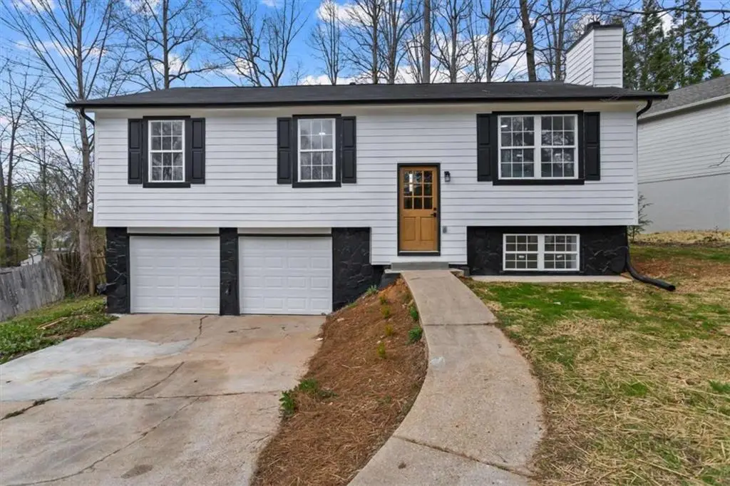 1381 To Lani Farm Rd, Stone Mountain, GA 30083 - #1