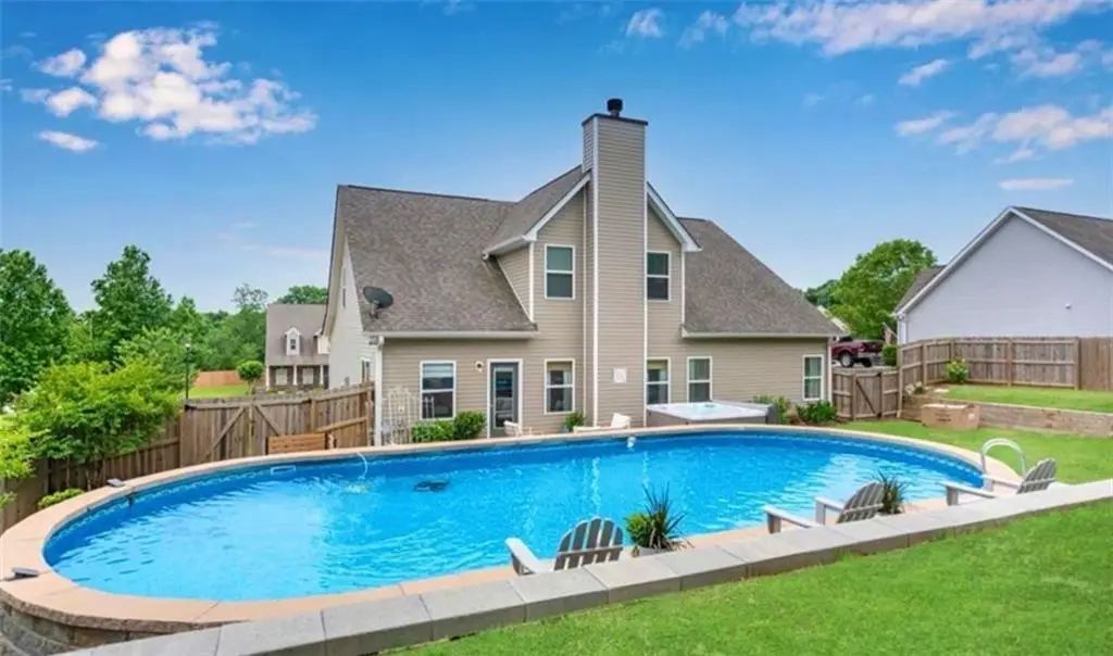 5645 Wooded Valley Way, Flowery Branch, GA 30542 - #1