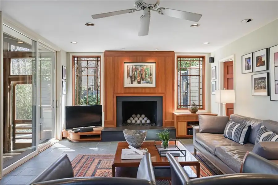 3872 Harts Mill Lane, Brookhaven, GA 30319 - #3