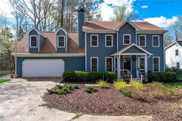 290 Oakmere Drive, Alpharetta, GA 30009