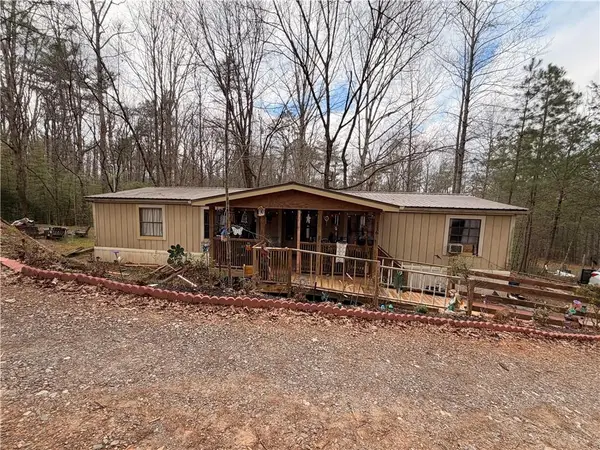 132 Quarles Lane, Ellijay, GA 30540