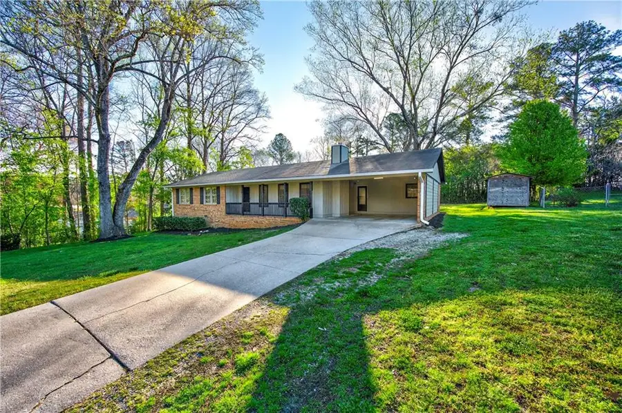 4031 Chestnut Drive, Flowery Branch, GA 30542 - #2