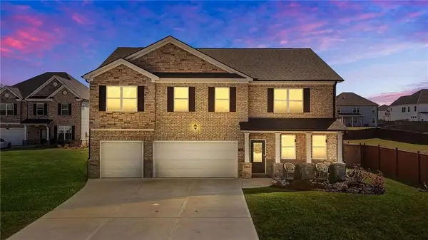 458 Blue Juniper Circle, Loganville, GA 30052