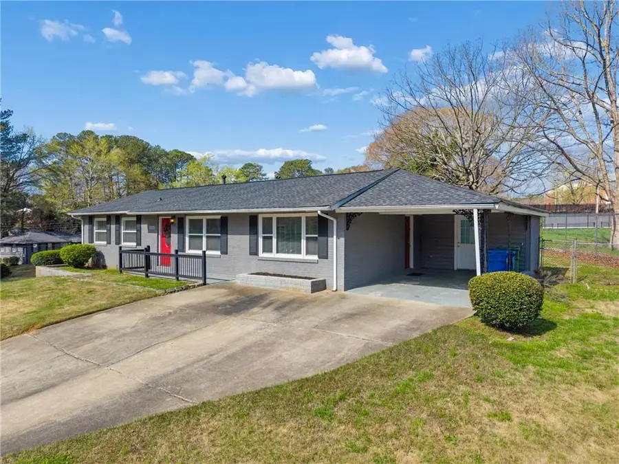 2411 Harvel Drive Nw, Atlanta, GA 30318 - #2