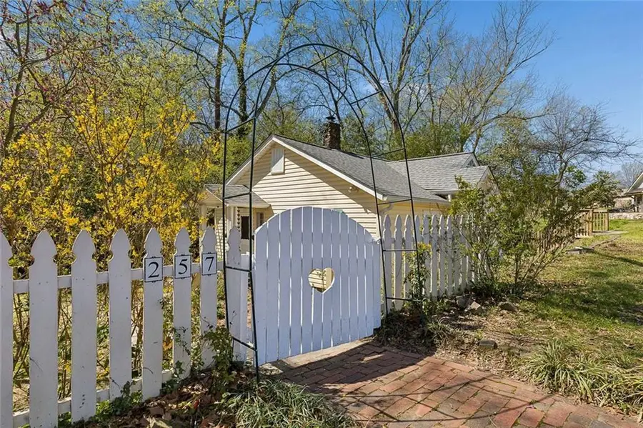 257 Vance Circle Ne, Marietta, GA 30060 - #3