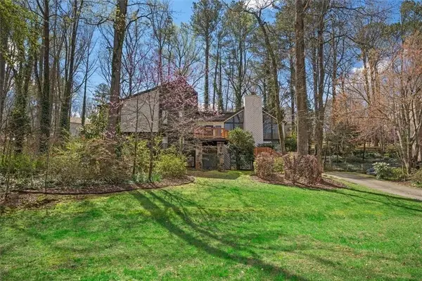 Address Withheld By Seller, Roswell, GA 30075