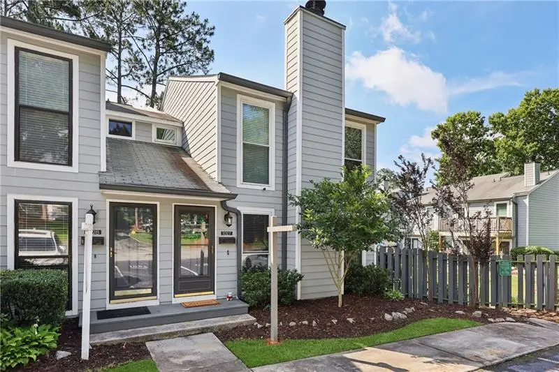 1027 Riverbend Club Drive Se, Atlanta, GA 30339 - #2