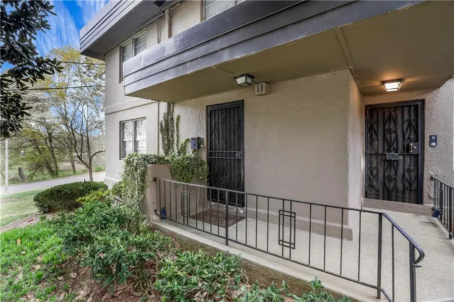 270 Lakemoore Drive Ne #A, Atlanta, GA 30342 - #2