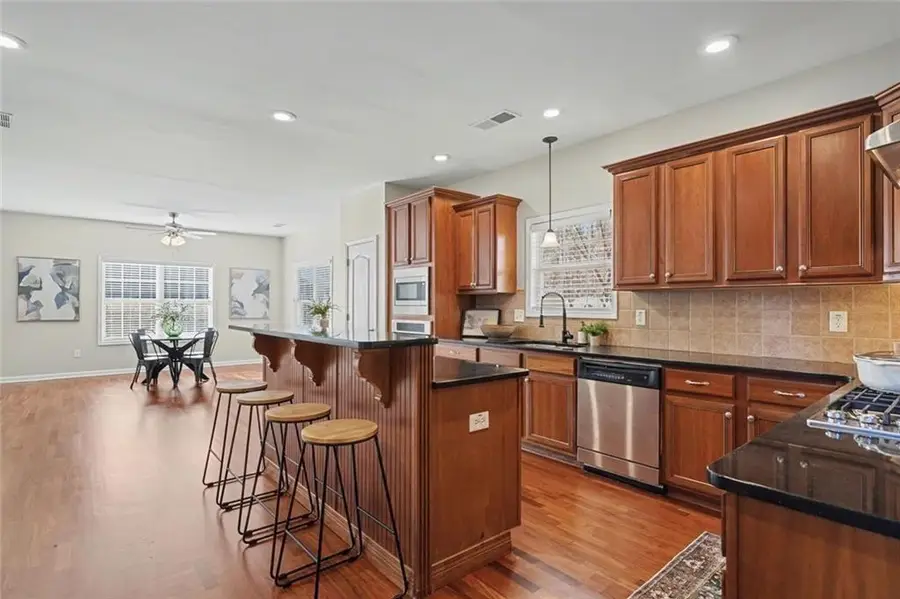 5270 Estates Drive, Atlanta, GA 30349 - #2