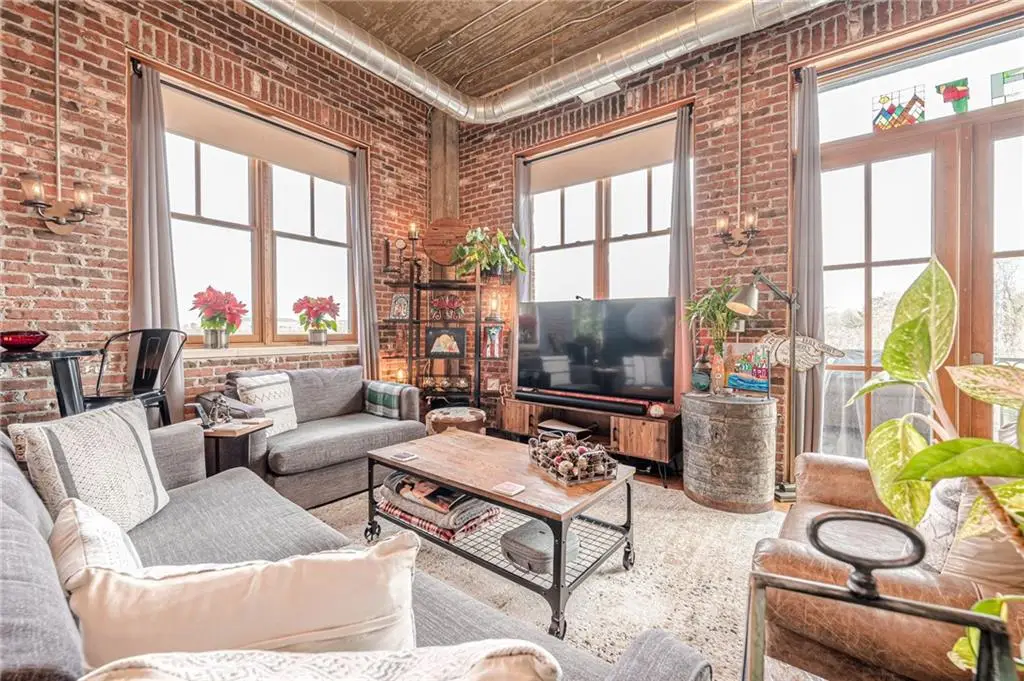 3235 Roswell Road Ne #819, Atlanta, GA 30305 - #1