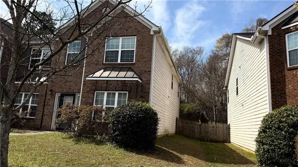 3218 Landings North Drive, Atlanta, GA 30331