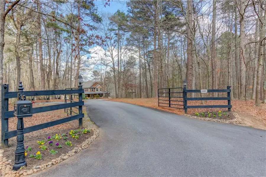245 Lakeshore Drive, Jefferson, GA 30549 - #2