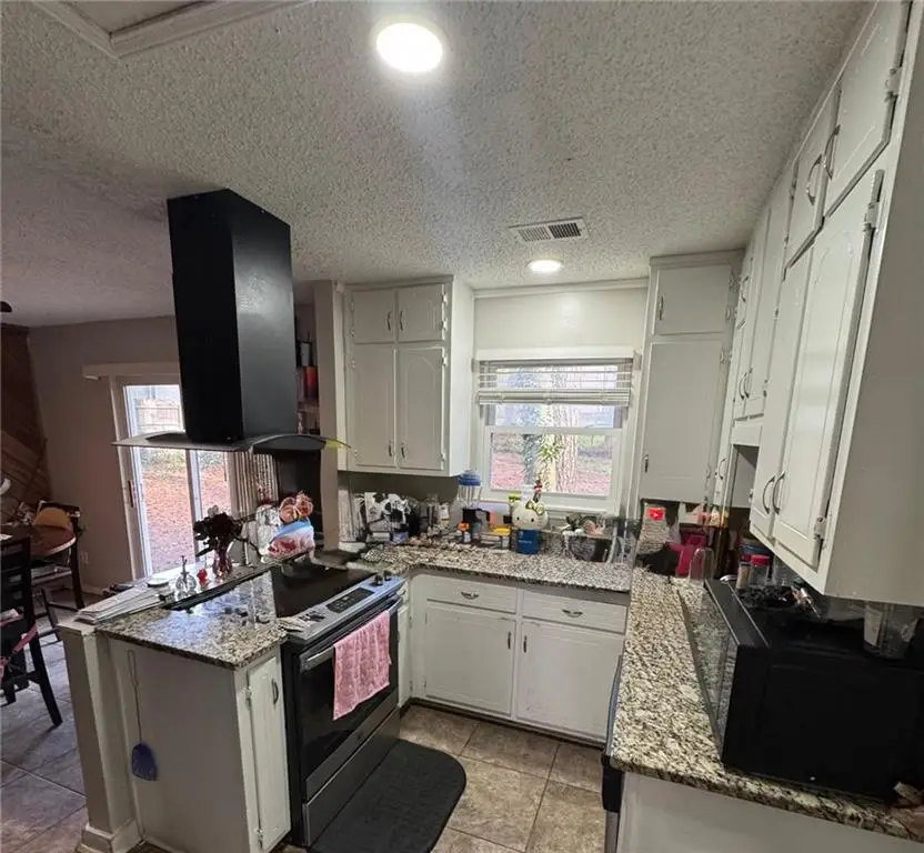 5298 Miller Road Sw, Lilburn, GA 30047 - #2