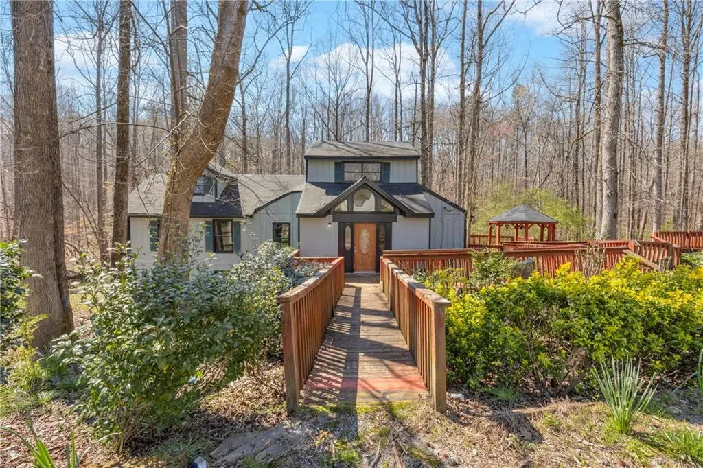 127 Mountainside Drive E, Dawsonville, GA 30534 - #1