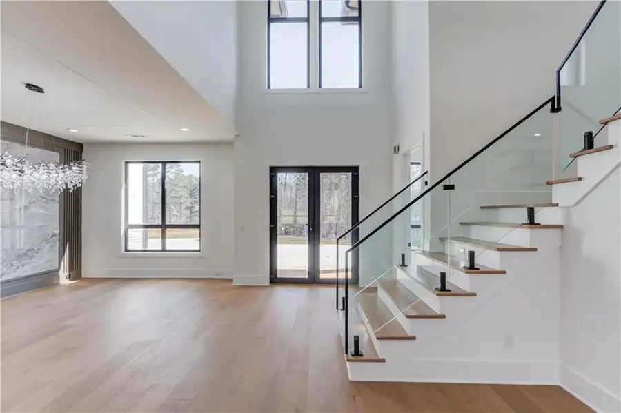 816 Riverside Road, Sugar Hill, GA 30518 - #3