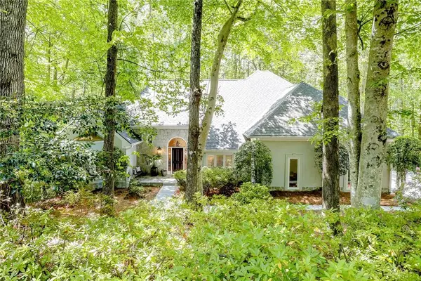 5660 Errol Place, Atlanta, GA 30327