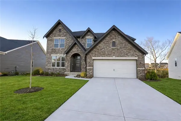 72 Clear Lake Parkway, Hoschton, GA 30548