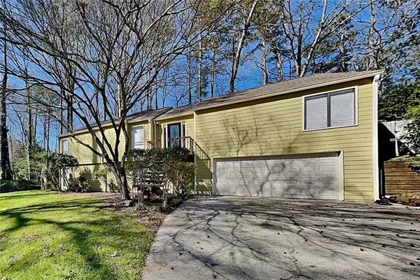 2754 Georgian Terrace, Marietta, GA 30068