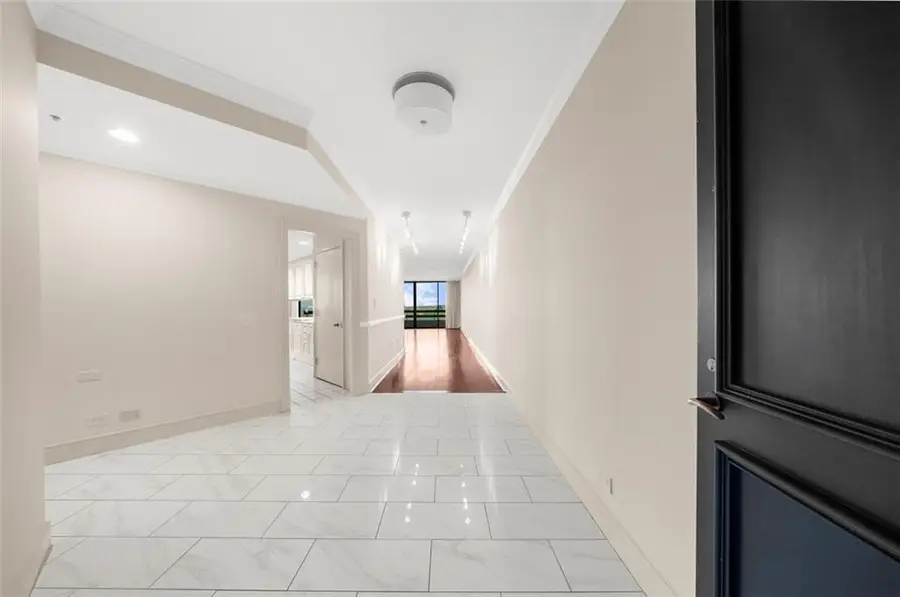 2660 Peachtree Road Nw #16C, Atlanta, GA 30305 - #2