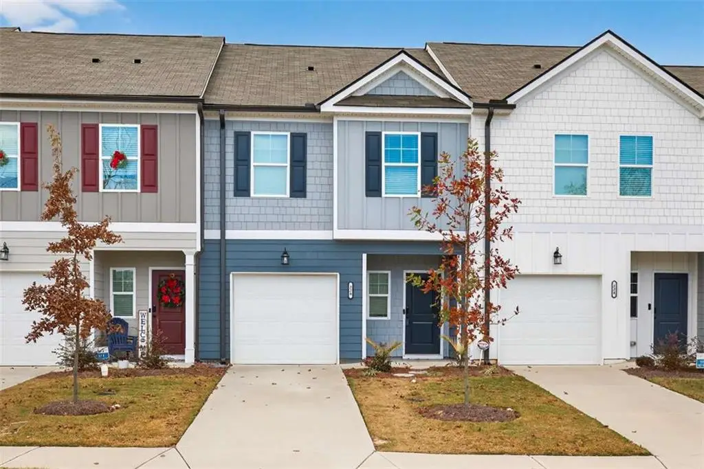 228 Buckingham Lane, Hoschton, GA 30548 - #1